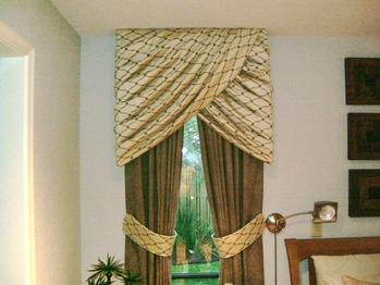 Turban swag on smaller window with tieback panels -- Boca Raton